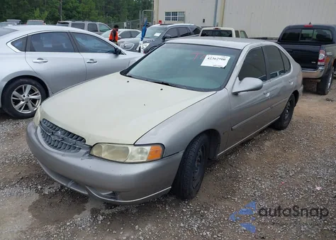 2001 Nissan Altima Gxe from USA, damaged, VIN 1N4DL01D21C112900